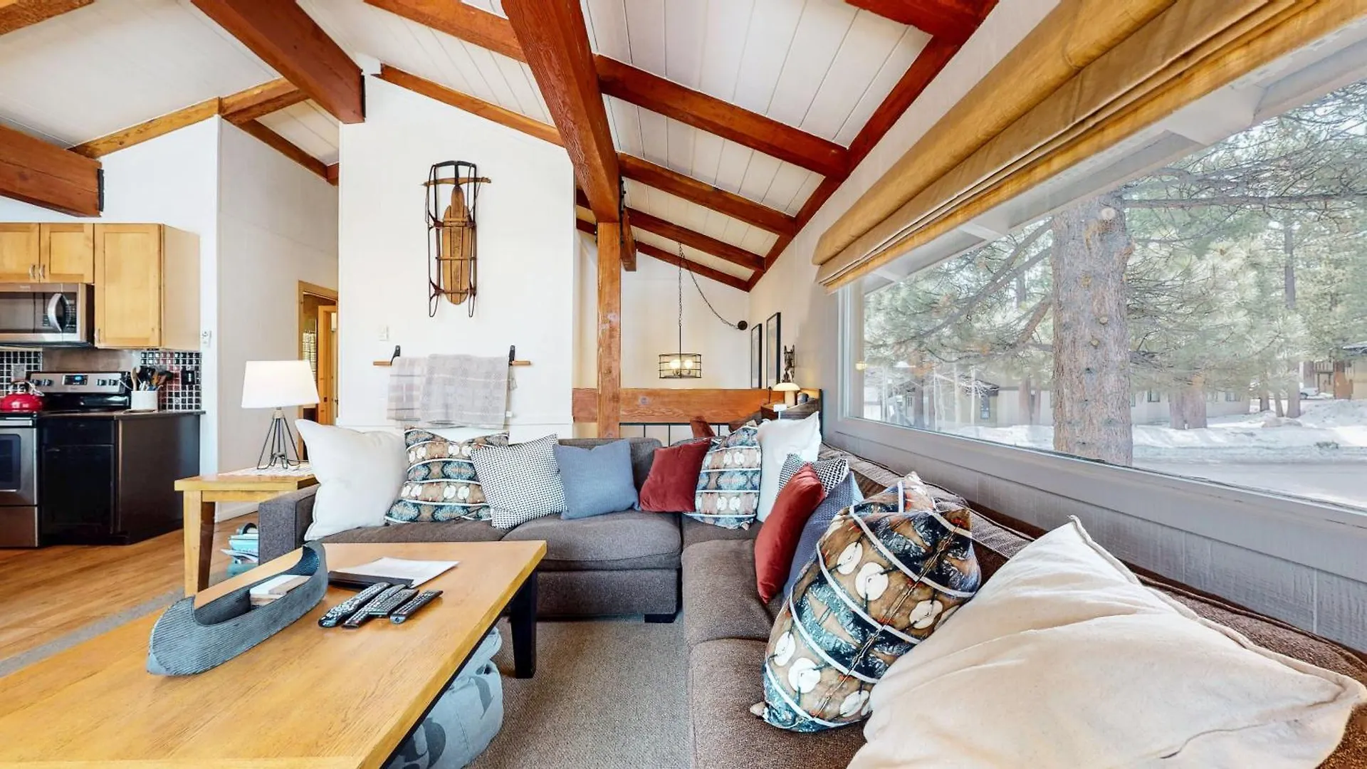Apartment Villa De Los Pinos #09 Condo Mammoth Lakes
